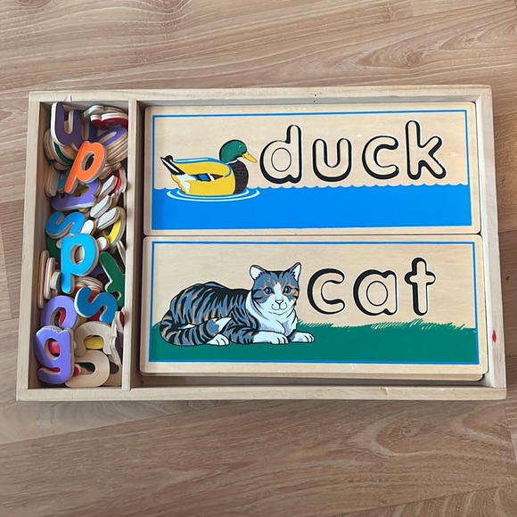 Melissa & Doug Wood See & Spell - Picture 5 of 12
